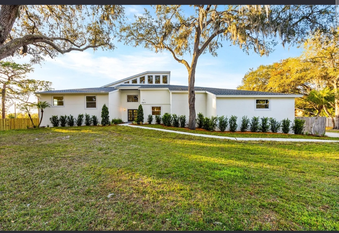 STUNNING AND FULLY RENOVATED HOMES